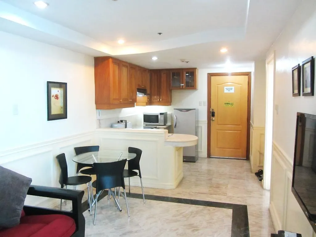 Baywatch Tower Hotel Manila 3*,